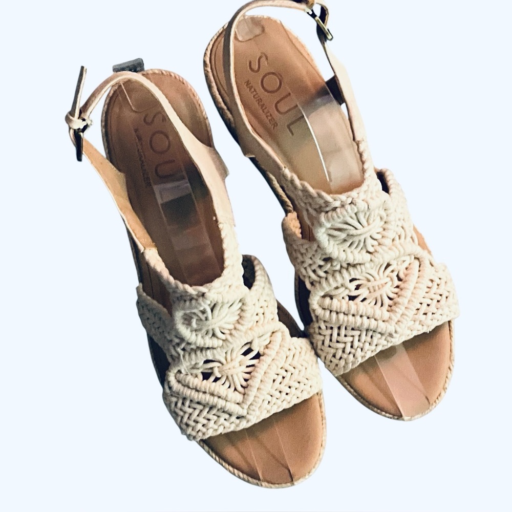 Natural Cream Woven Platform Sandals for Women - Picture 3 of 10